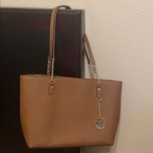 Michael Kors shoulder tote